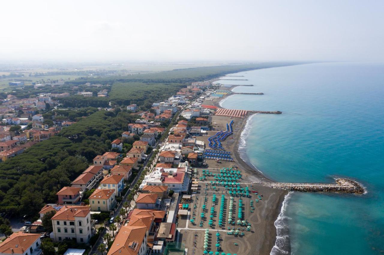 Hg Hotel Il Settebello Marina di Cecina Eksteriør billede