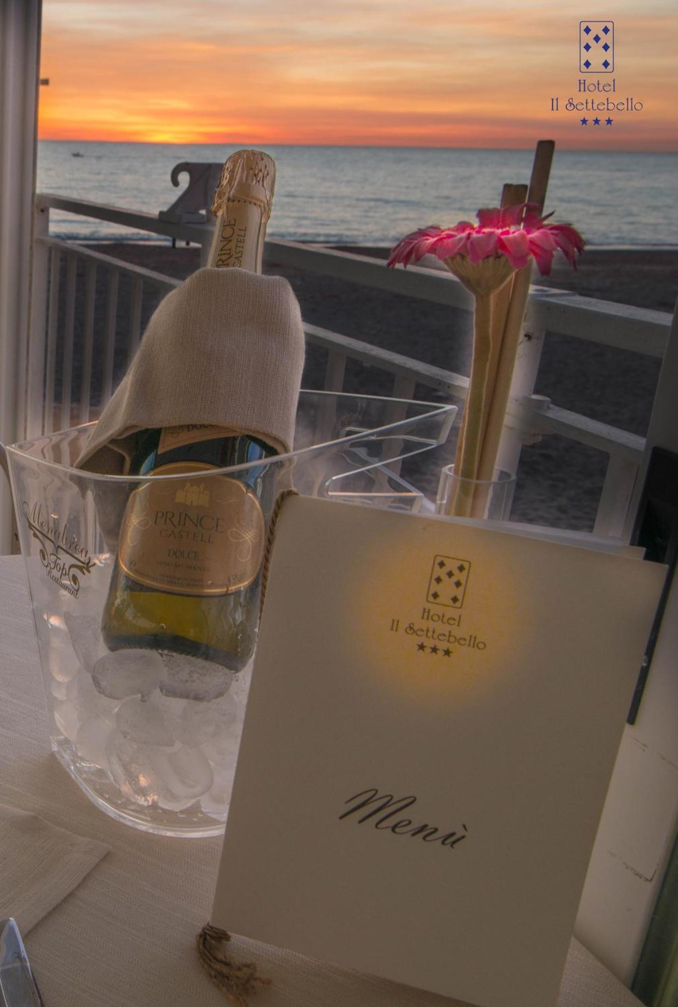 Hg Hotel Il Settebello Marina di Cecina Eksteriør billede